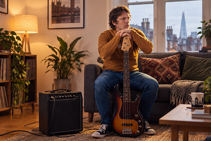 Bassist considering a compact bass practice amp in a London flat